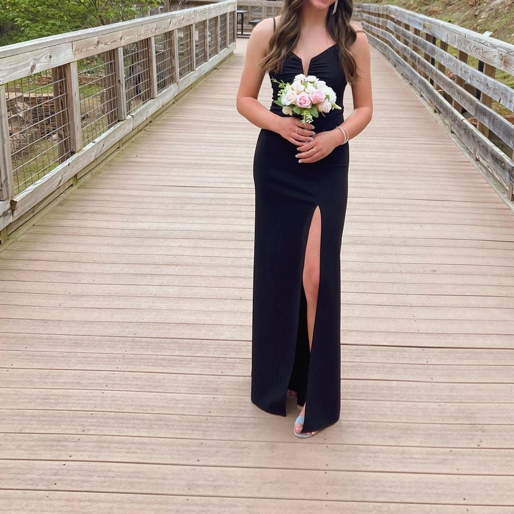 windsor black dress - Picture 2 of 4